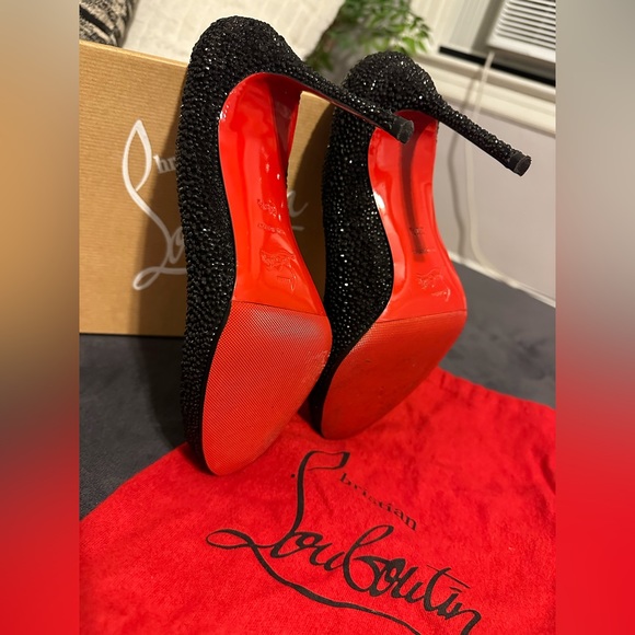 ❌ SOLD❌ Black Swarovski Crystal. Christian Louboutin Fifi Strass! - Picture 5 of 10